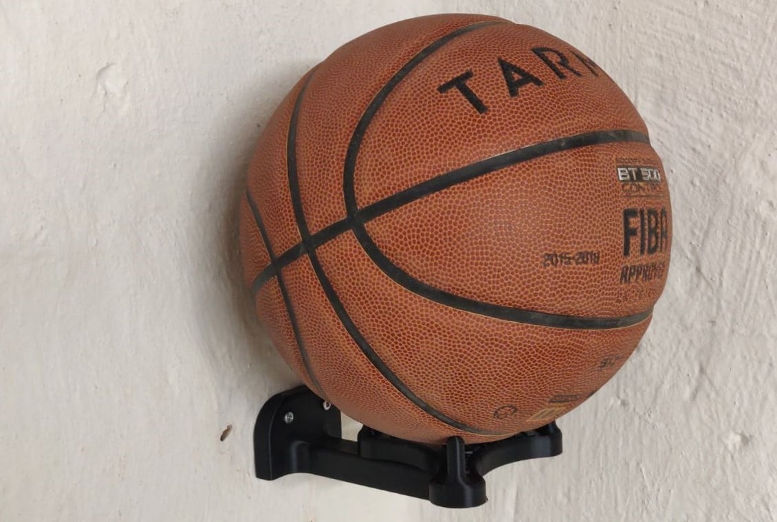 This holder will fit most types of standard-sized ball!