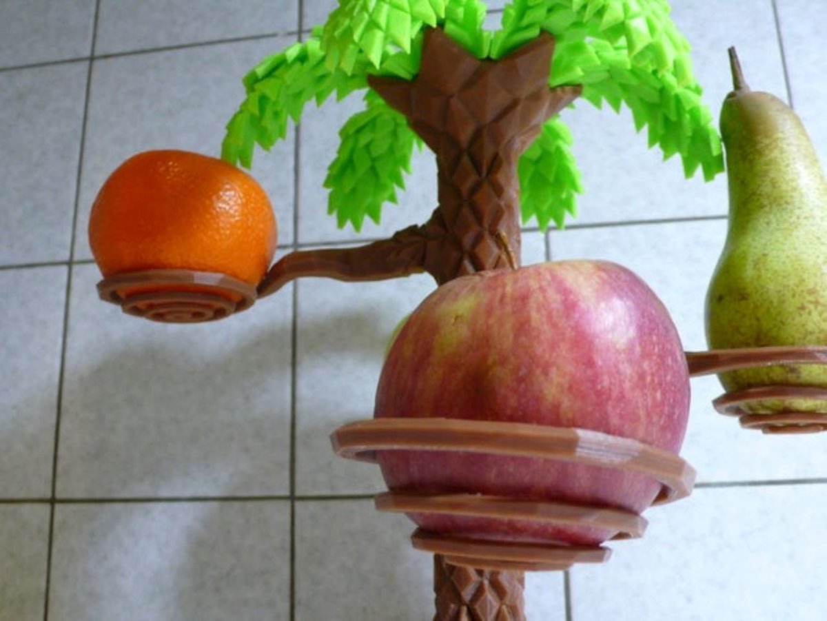 A creative way to store fresh fruit