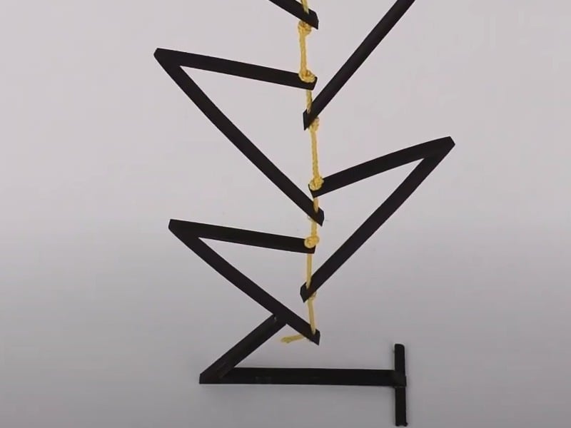 This mind-bending model shows a string holding itself up!