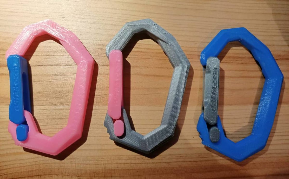Now you can print your own colorful carabiner