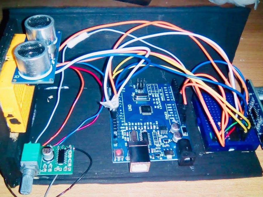 Image of Cool Arduino Projects: Theremin