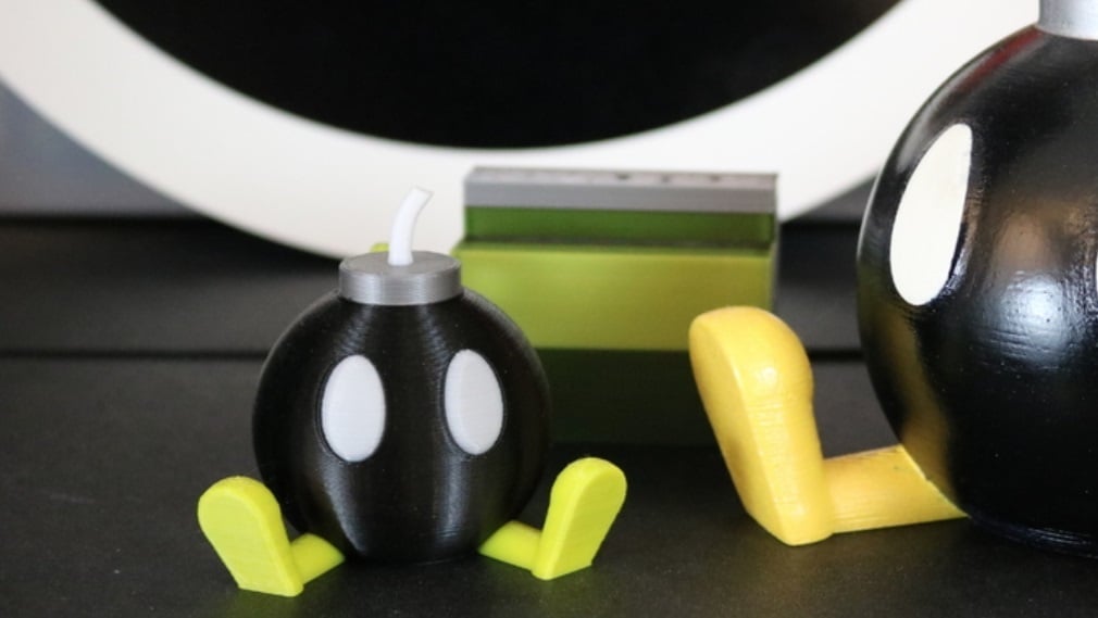 Print a huge Bob-omb to intimidate your opponents