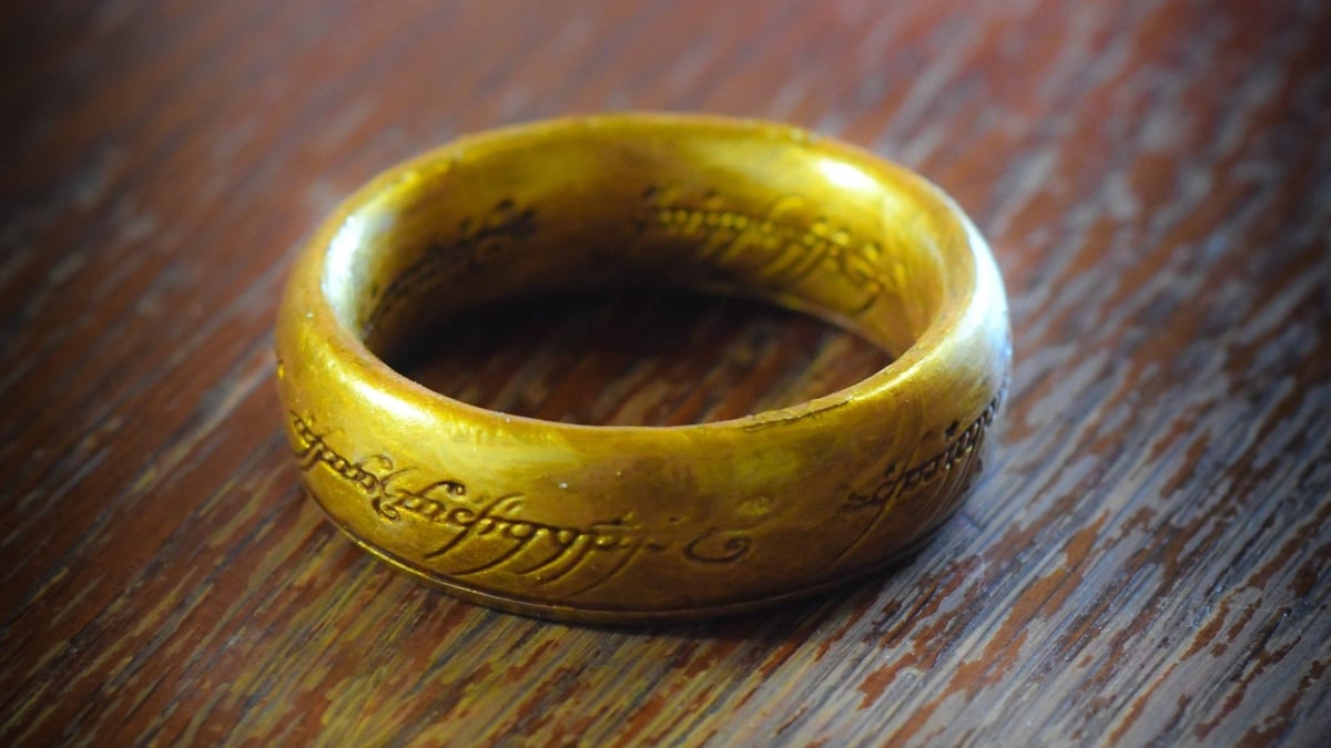 Image of: 5. The One Ring