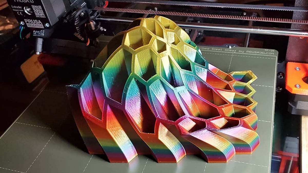 TTYT3D's rainbow filament is a silk material