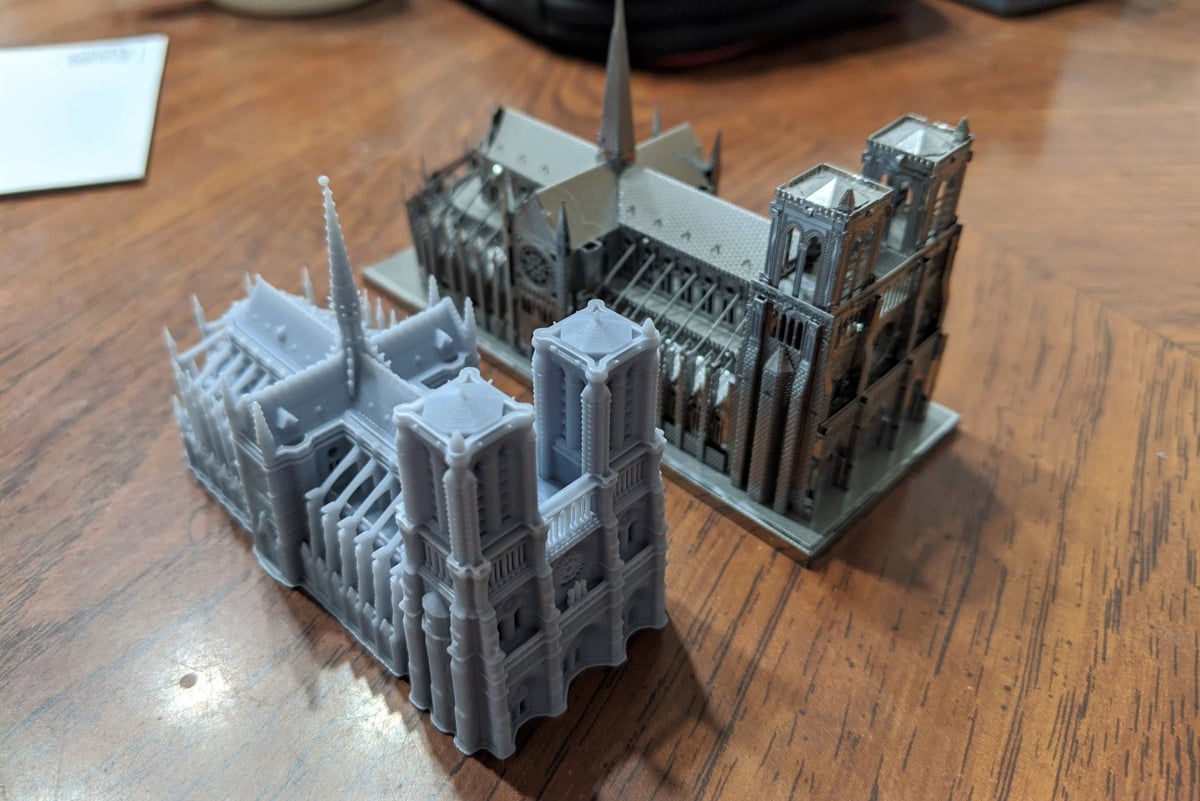 Print a piece of Gothic architecture