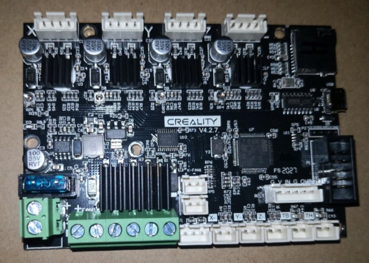 The V4.2.7 board has all the same basic ports as the V1 Creality boards