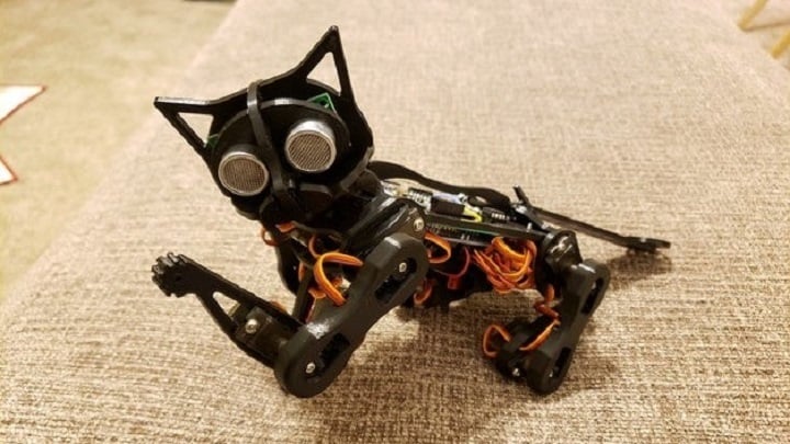 Build your own pet with this 3D printed cat robot!