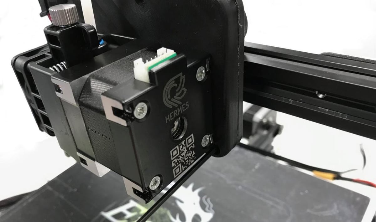 The E3D Hemera is compatible with many machines