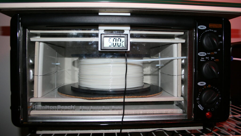 Un truco para sacar la humedad del filamento usando tu impresora 3D -  BricoGeek.com