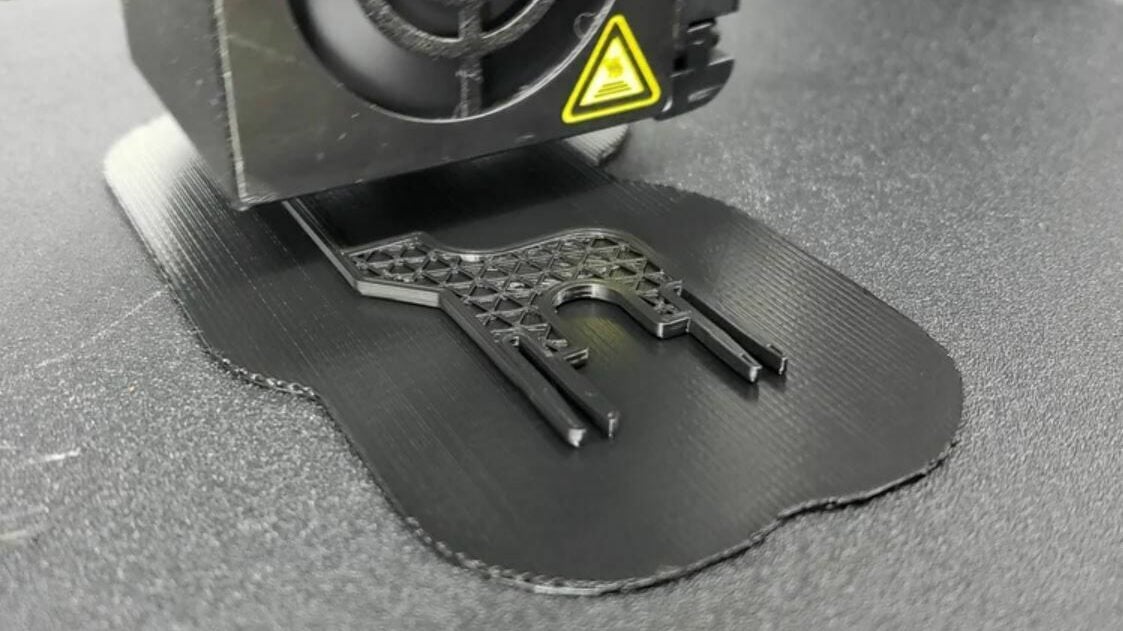Using a raft provides a buffer layer to separate your print from the build plate