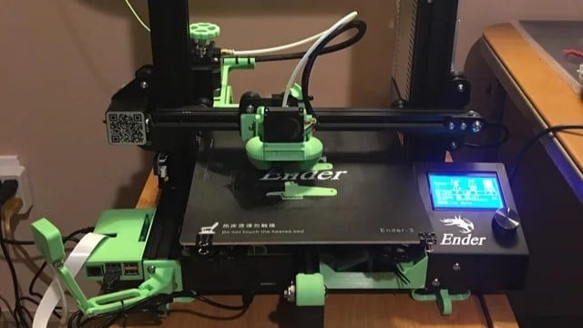 A beautiful Raspberry Pi and OctoPrint setup on an Ender 3