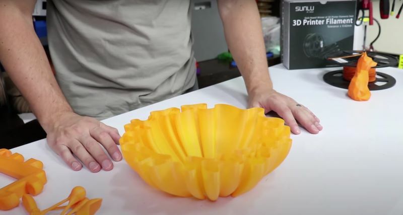Sunlu promises no clogging and produces PLA+ in bright colors