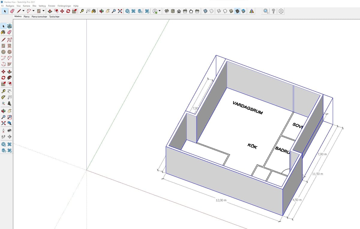 SketchUp is a very straightforward tool, suitable for hobbyists and professionals