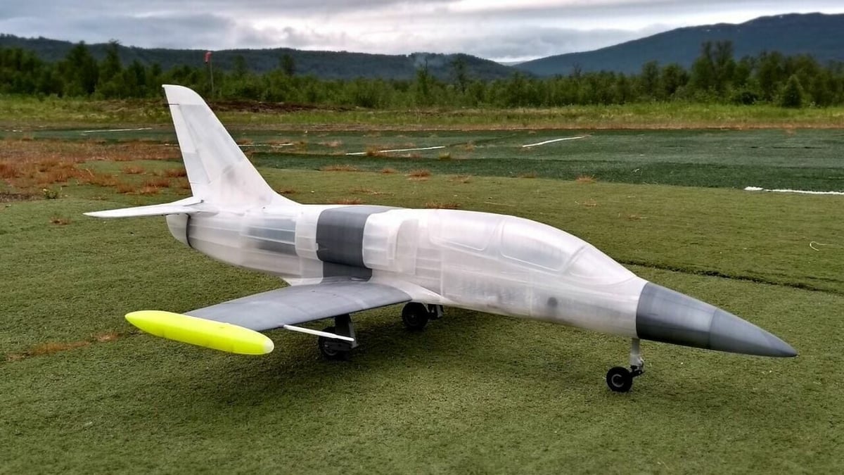 This RC plane uses an electric ducted fan