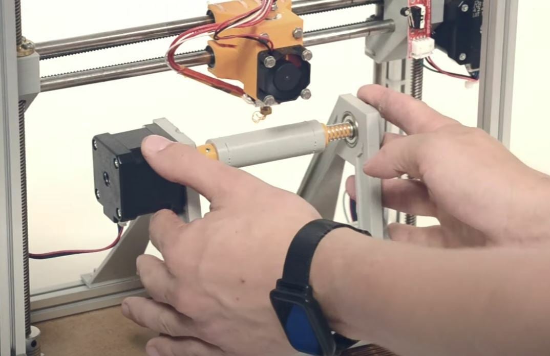 The 3D-Rotoprinter uses a 3D printable, cylindrical build surface