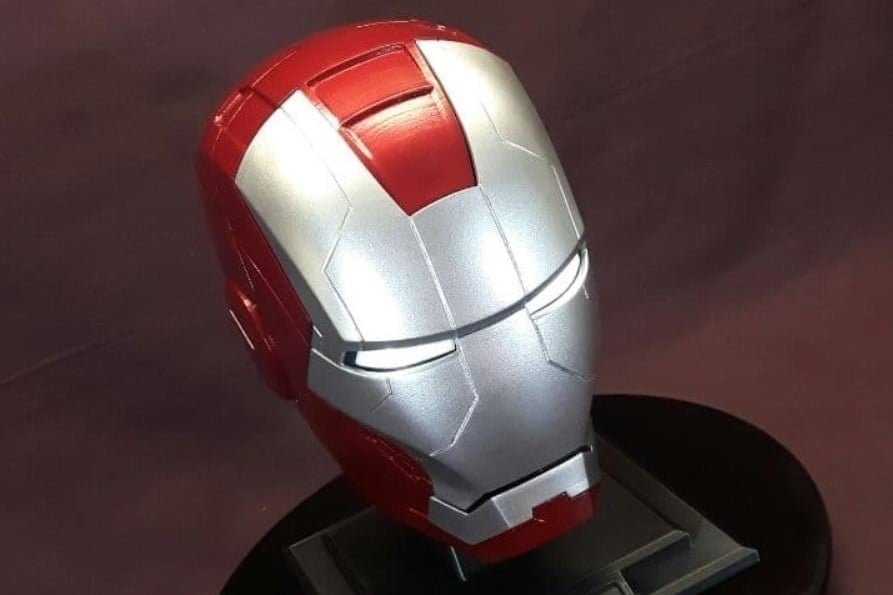 Fichier STL gratuit Casque Iron Man Mark 5 👨・Design à télécharger et à  imprimer en 3D・Cults