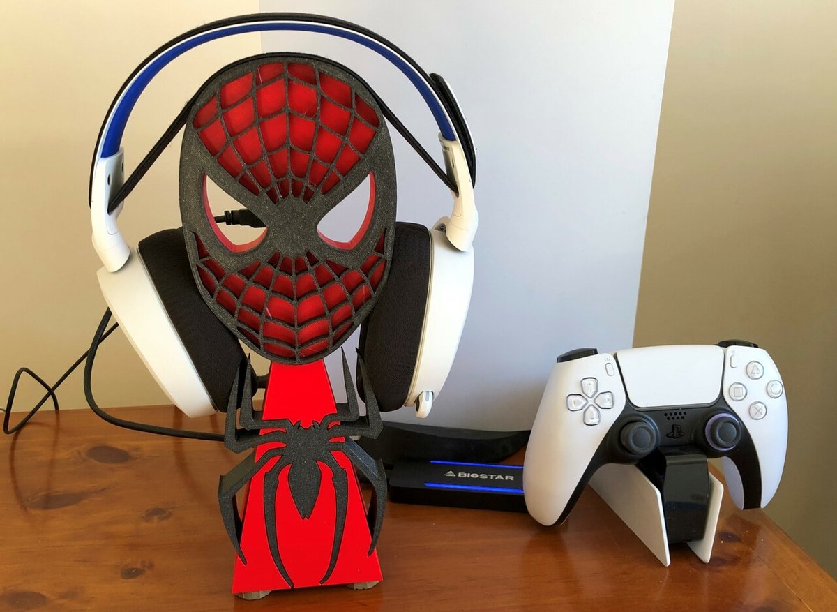 Step up your sound aesthetics with this headphone stand