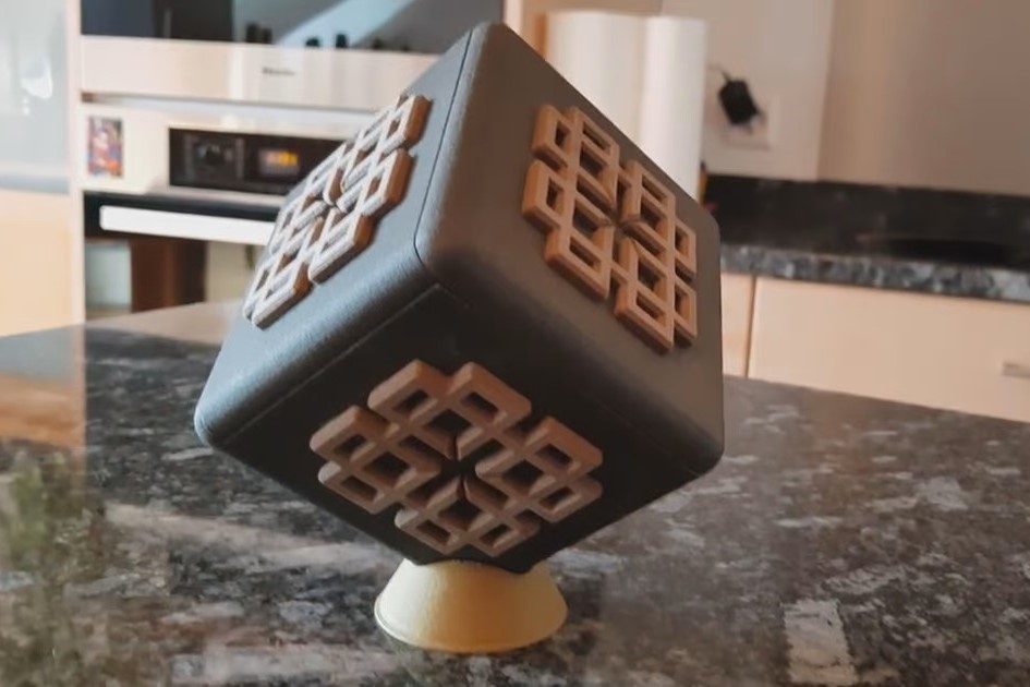 A Japanese-inspired puzzle box