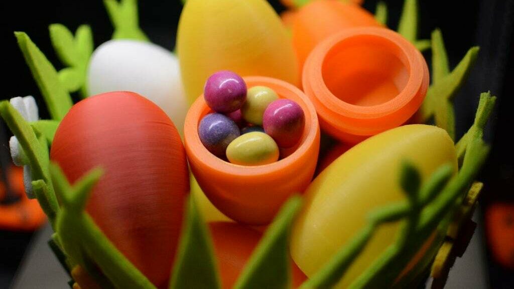 Twist top Easter eggs for your hunt