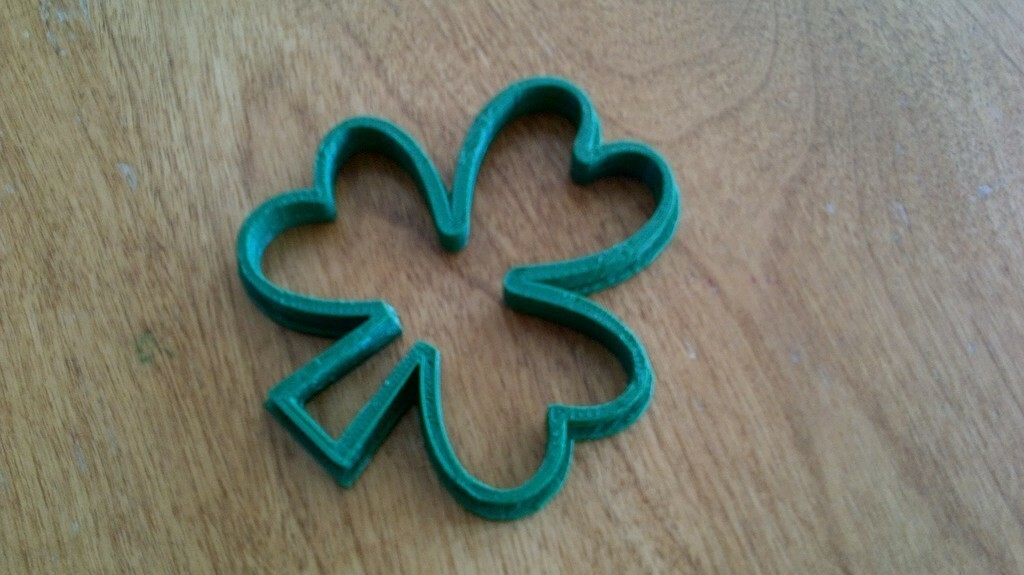 Things are shaping up with this clover cookie cutter design