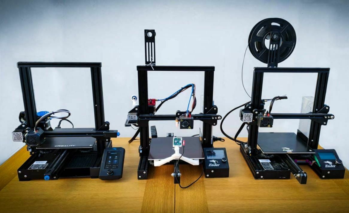 The Ender 3 (Pro/V2) is a great low-cost choice for a DIY 3D printer