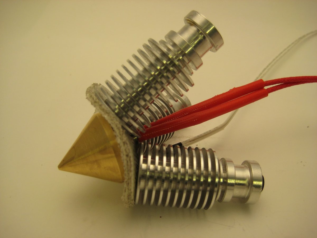 The Diamond hot end will require 3 separate extruder in order to work