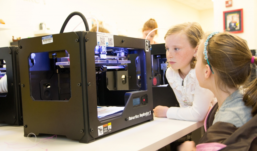 Image of The Best 3D Printers for Schools / Classrooms / Education: What to Look for in Education 3D Printers