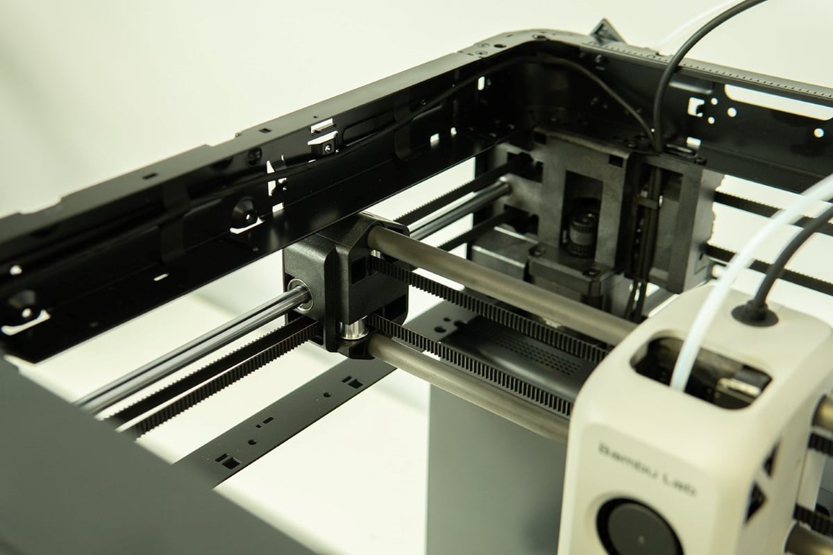 Each end of the two belts on CoreXY printers are tied to the printhead's X-axis carriage