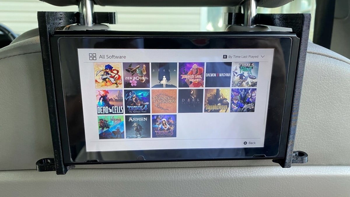 On road trips, this is the ideal companion for your Nintendo Switch