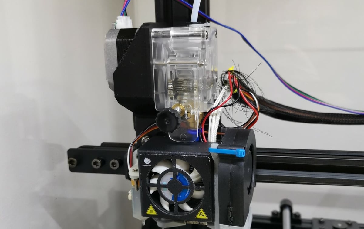 This direct drive extruder requires no extra parts