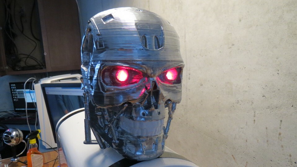 Humanoid robot skulls are equally terrifying