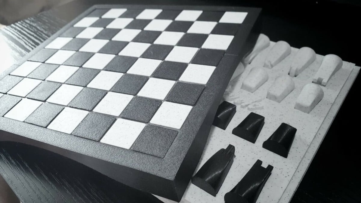 An all-in-one chess set