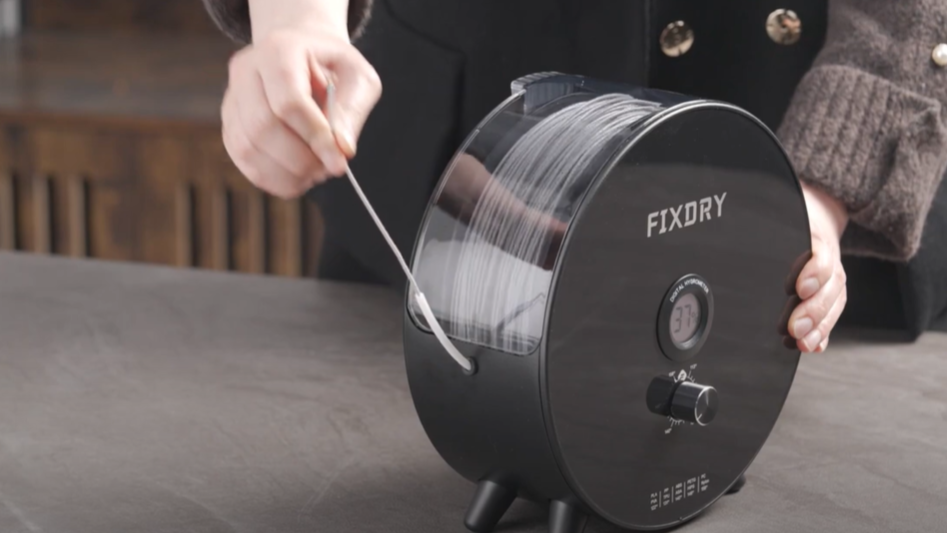 Fix your filament with this handy dryer box