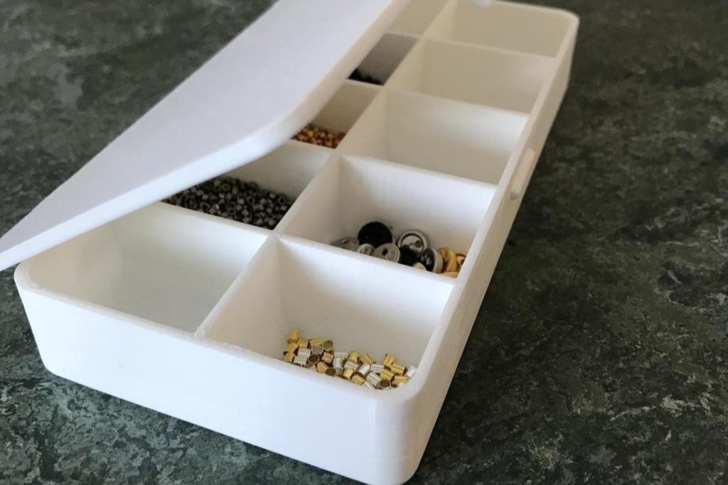 This PLA print keeps your small items organized