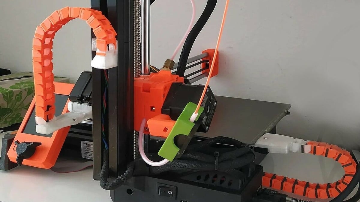 These cable chains give the Prusa Mini/Mini+ a cleaner look