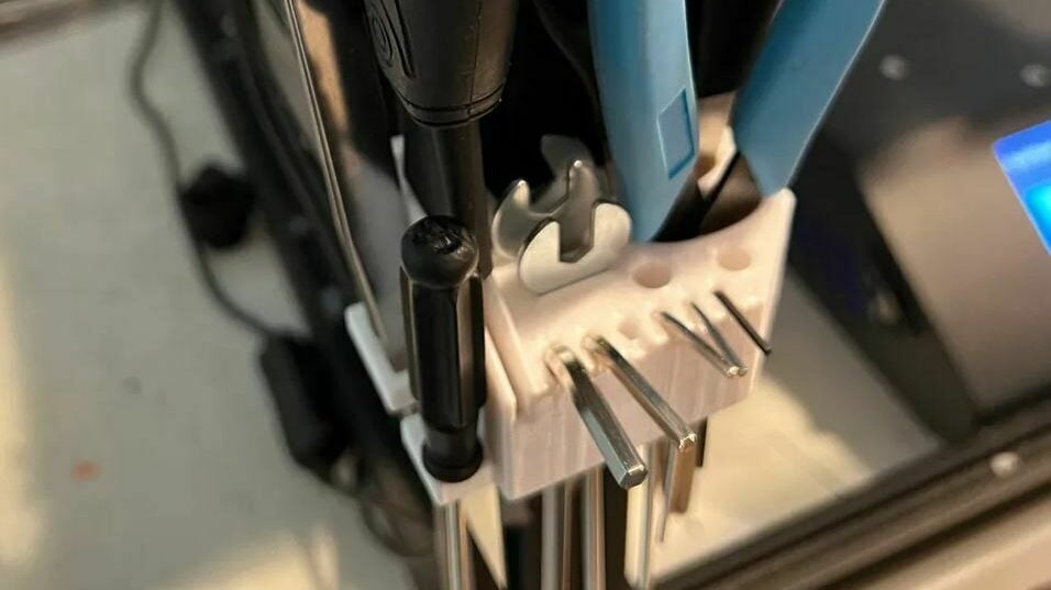 This tool holder can fit Allen keys, wrenches, and other tools