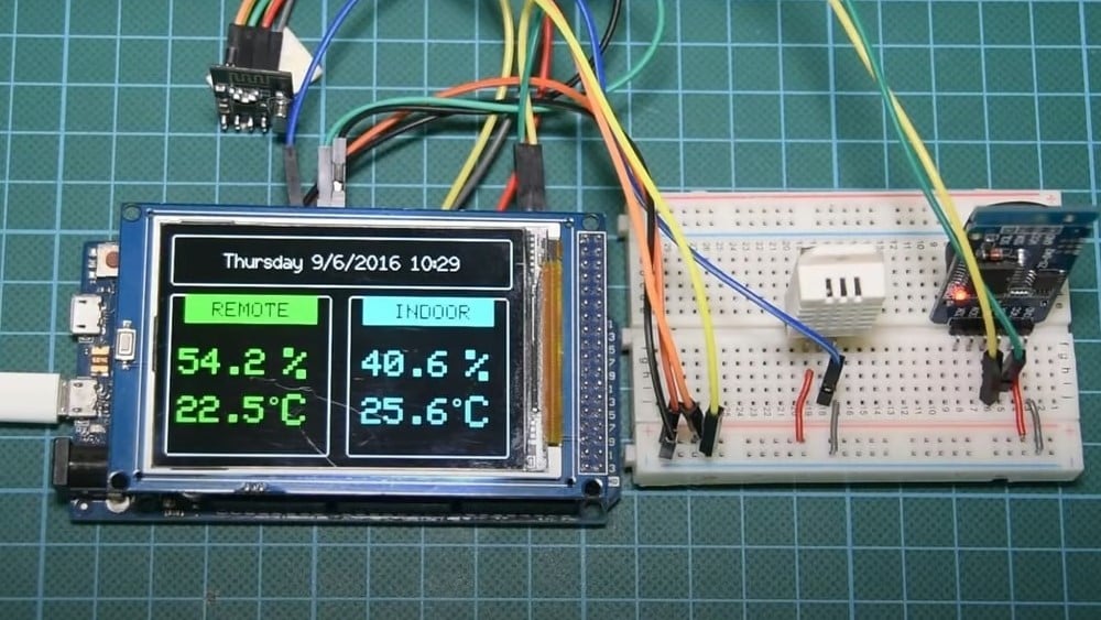 This Arduino Weather Station displays current atmospheric conditions on a 3.2 inch LCD