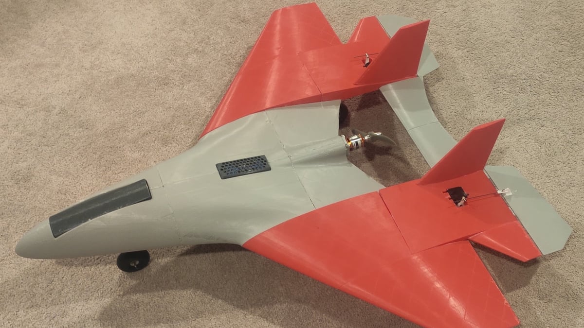 The SuperNova RC plane printed in PLA