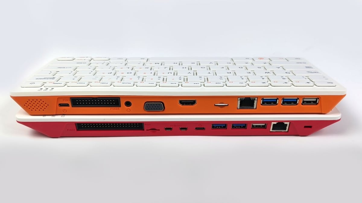 The Raspberry Pi 400 and Orange Pi 800 together
