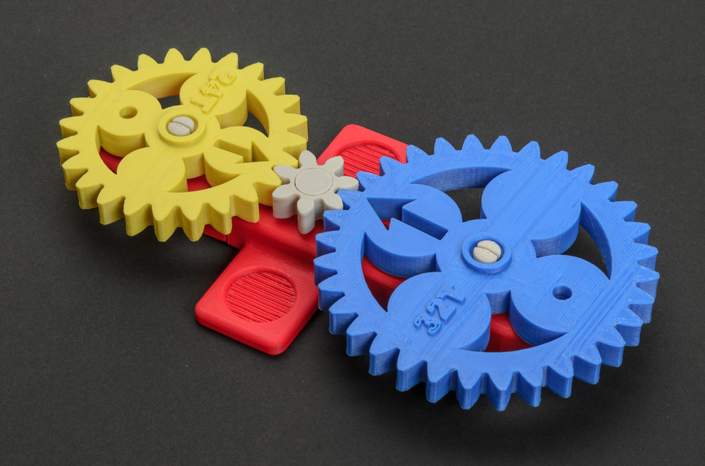Some spur gears hard at work