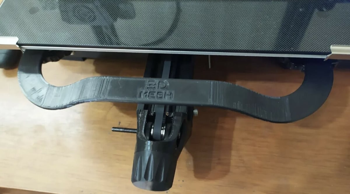 This 3D printable bed handle should be printed with suppport structures