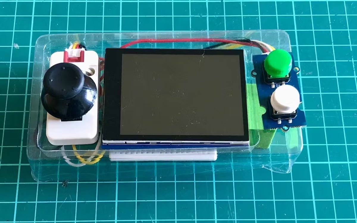This DIY handheld is built around a bit of plastic packaging