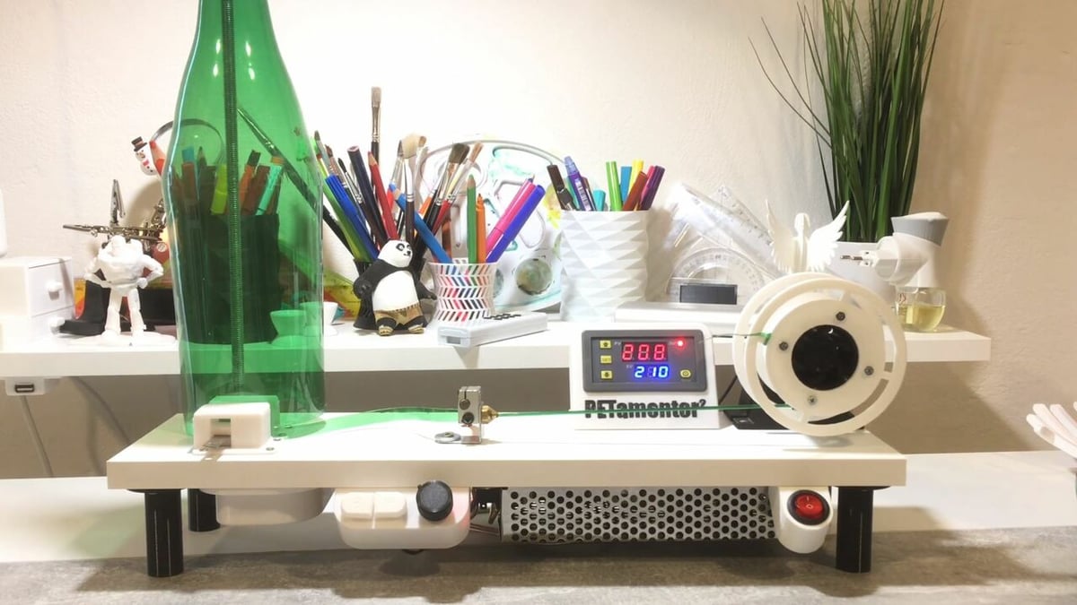 An environmentally-friendly DIY filament extrusion machine