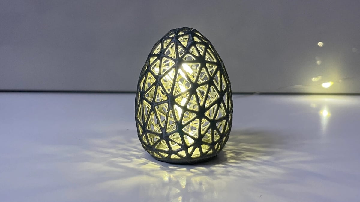 Let your Easter glow with this lovely egg light