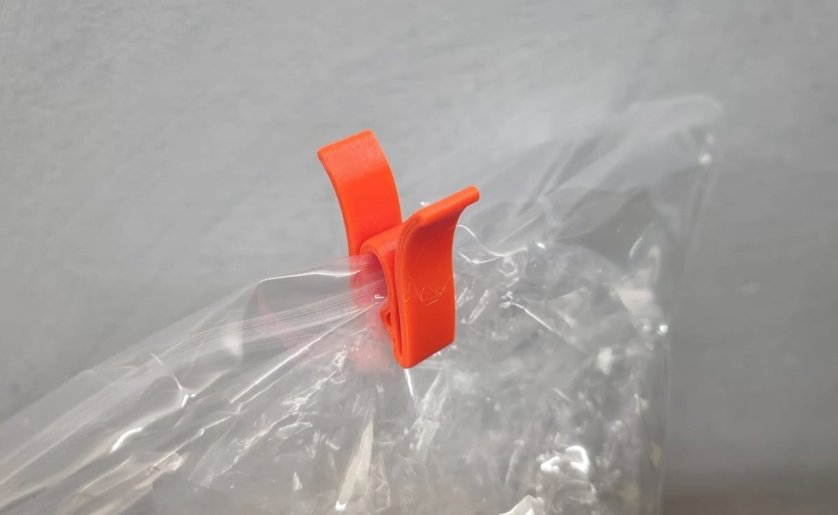 Image of Cool Things to 3D Print: Clothespin