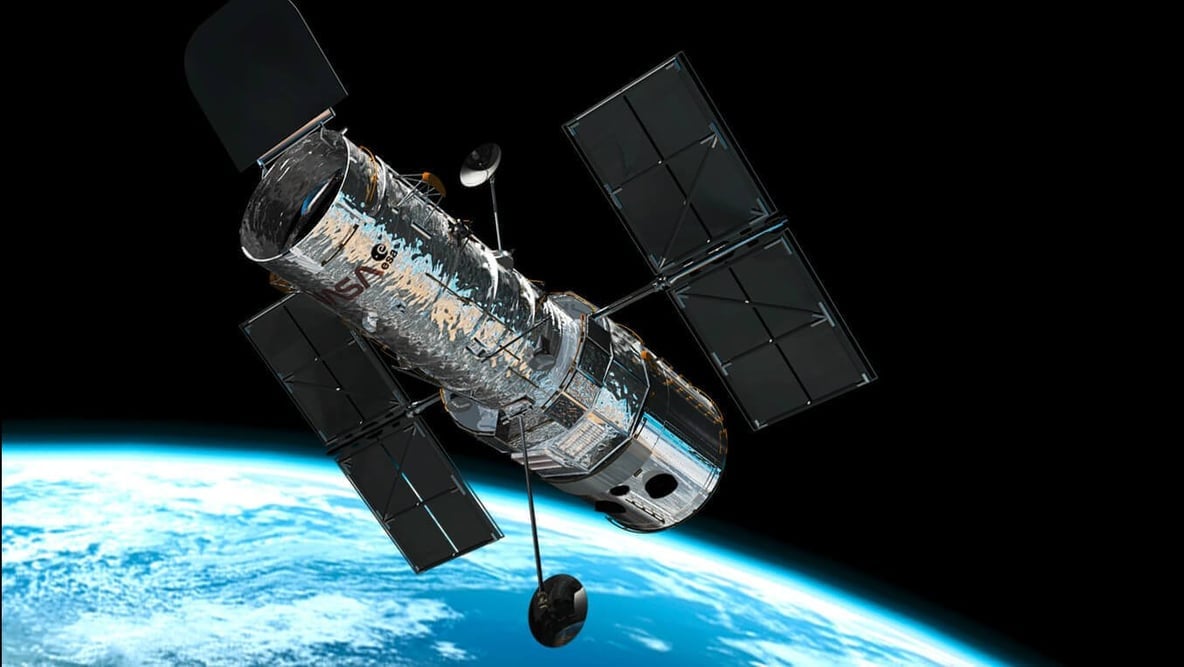 Featured image of Hubble Space Telescope 25th Anniversary Model