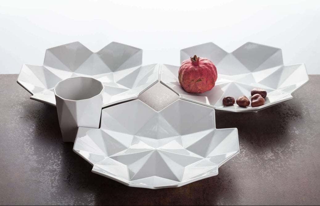 Featured image of Czech Cubism Is 3D Printed As Fancy, Gorgeous Dinnerware
