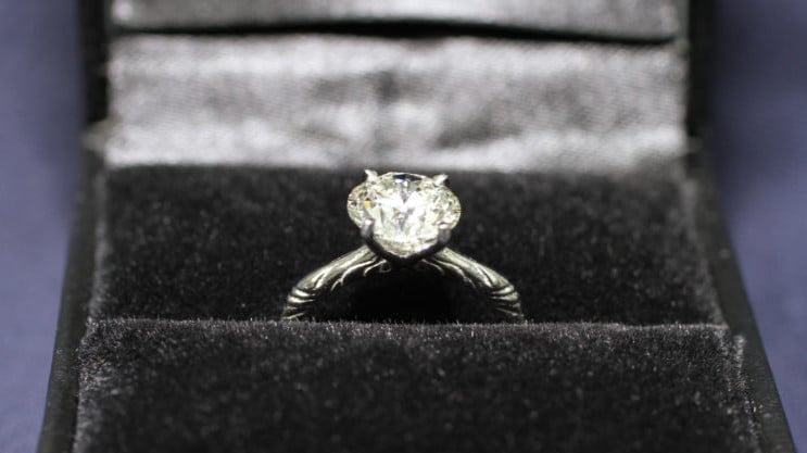 Featured image of 3D Printing a Personalized Engagement Ring for a Proposal