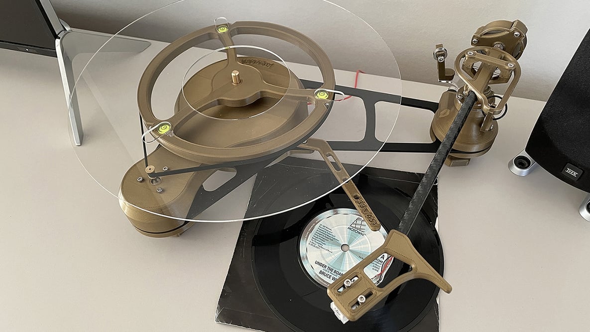 Featured image of The Coolest 3D Printed Vinyl Records & Record Players
