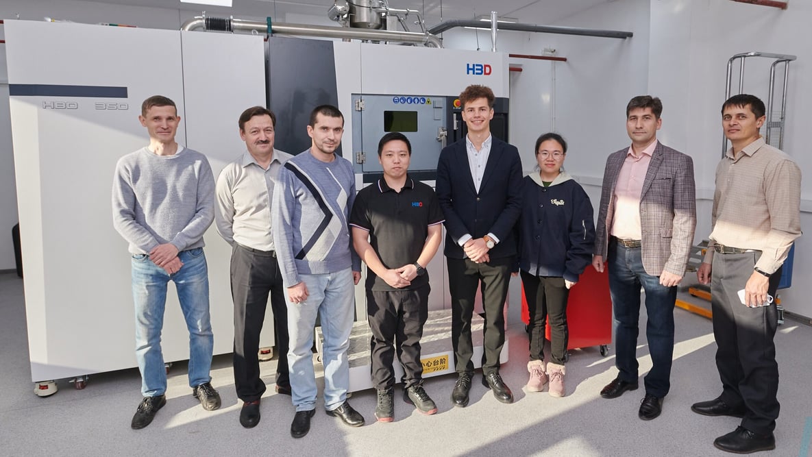 Featured image of Top 3D Shop Delivers First Metal 3D Printer to University of Arizona’s Kazakhstan Microcampus (Ad)